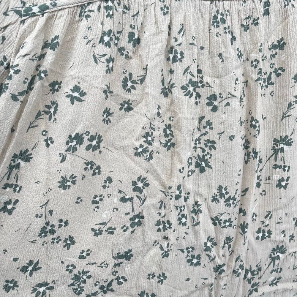 Maurices Large Oatmeal Floral Peasant Top Ruffle V-Neck Long Sleeve 100% Rayon - Picture 8 of 14